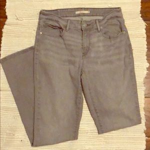 Levi’s 712 Slim jeans
